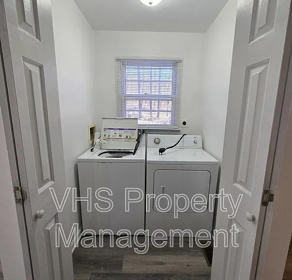 4 Daiseys Rest Rd — Photo 10