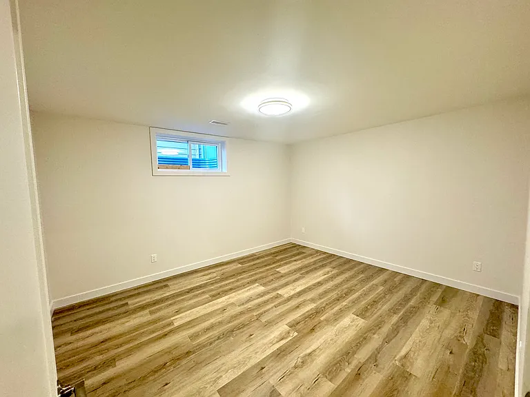 622 Summerhill St #1 — Photo 33