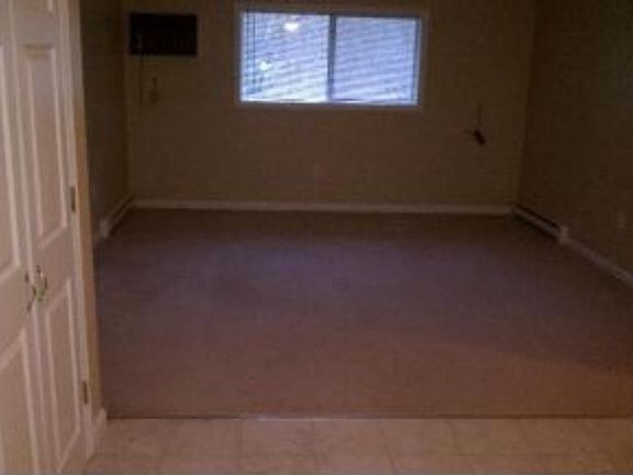 5th image of 78 Constitution Dr #78F