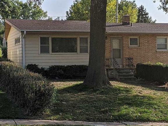 5th image of 6157 Elm St