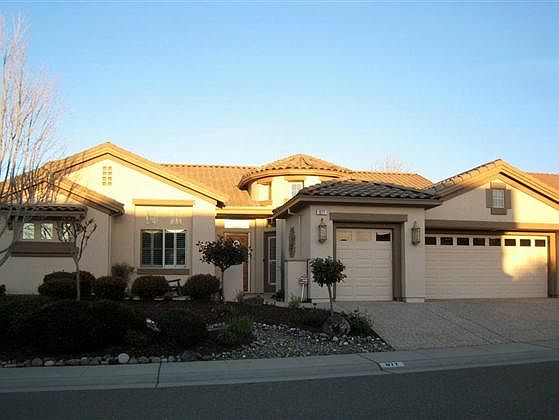 1st image of 877 Wildomar Ln