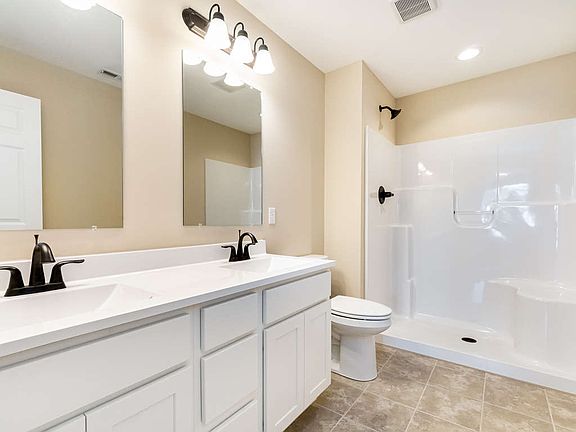 Master Bathroom - 2