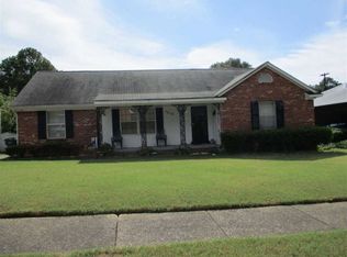 1616 Joanne St, Memphis, TN 38111