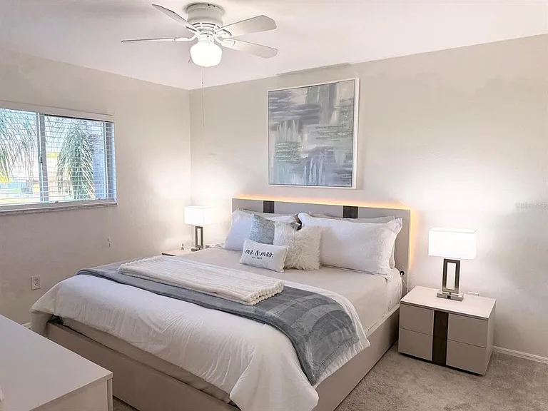 5027 SW 16th Pl #102 — Photo 18