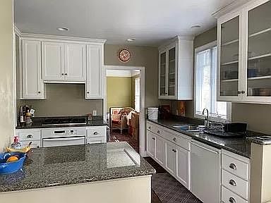 1st image of 864 Santa Ynez Way