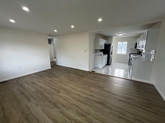 5th image of 4105 Norcross St