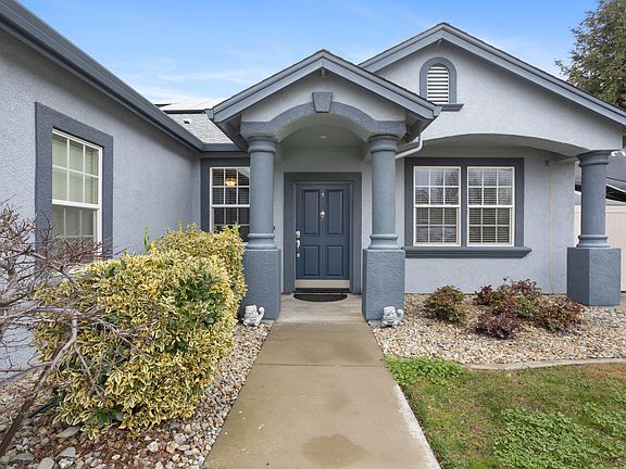 4th image of 2182 Cadjew St