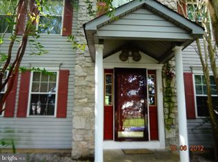 9 E Saxony Dr, New Castle, DE 19720