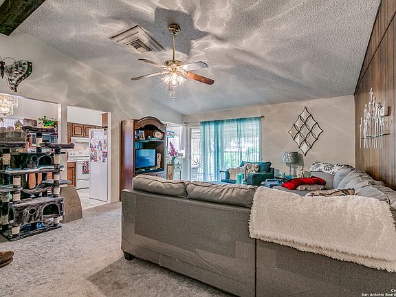 4th image of 715 CHANNING AVE