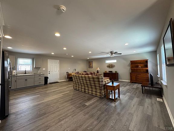 5th image of 3941 Promise Land Rd