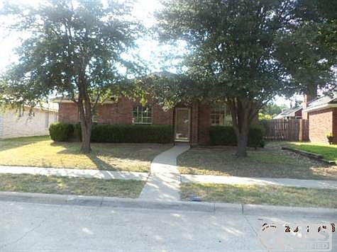 1st image of 1741 Stewart St
