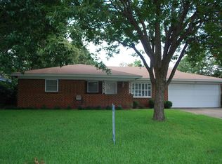 120 Sunnyvale Ter, Hurst, TX 76053