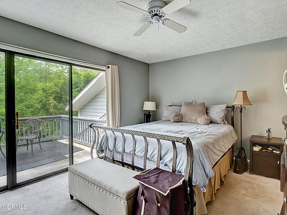 3rd image of 10163 Creekside Dr SE APT 3