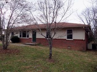 4858 Old Kentucky Rd, Sparta, TN 38583