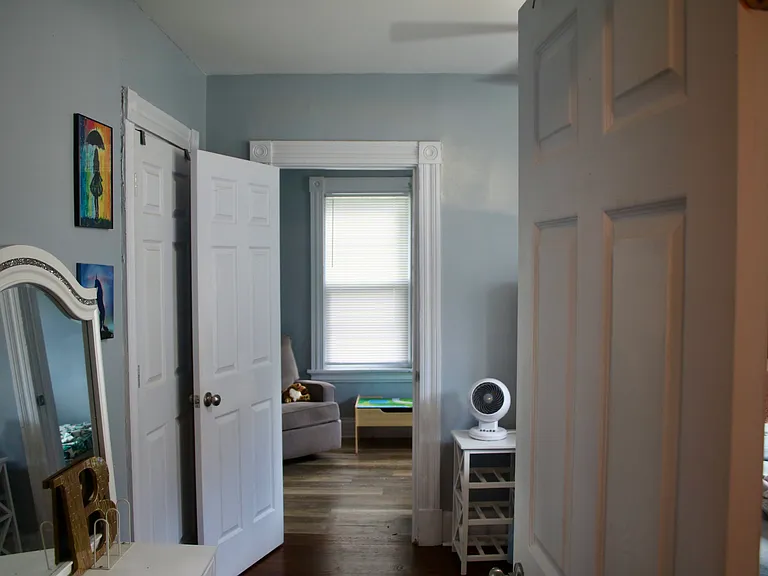 6125 Clephane Ave — Photo 11