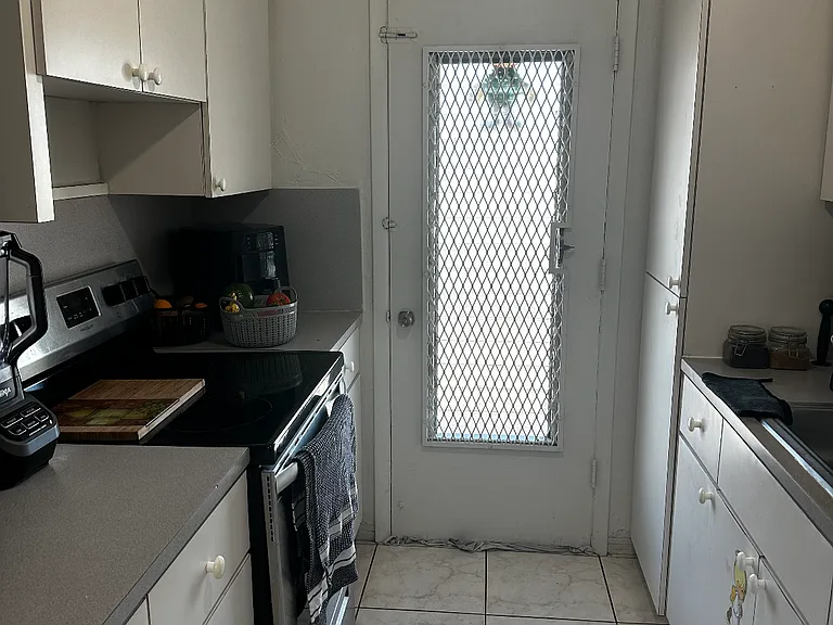 3424 W Flagler St #1 — Photo 16