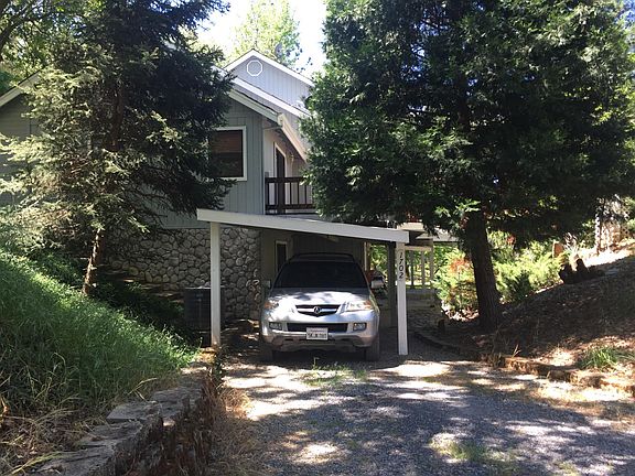 4th image of 1700 Saint Garth Way
