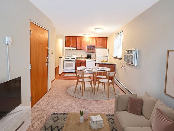 5th image of 3432 Bryant Ave S APT 4