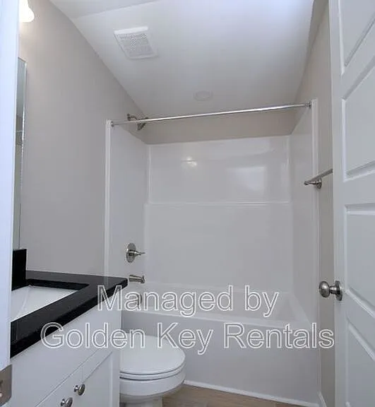 106 Lindsey Brooke Ln — Photo 8