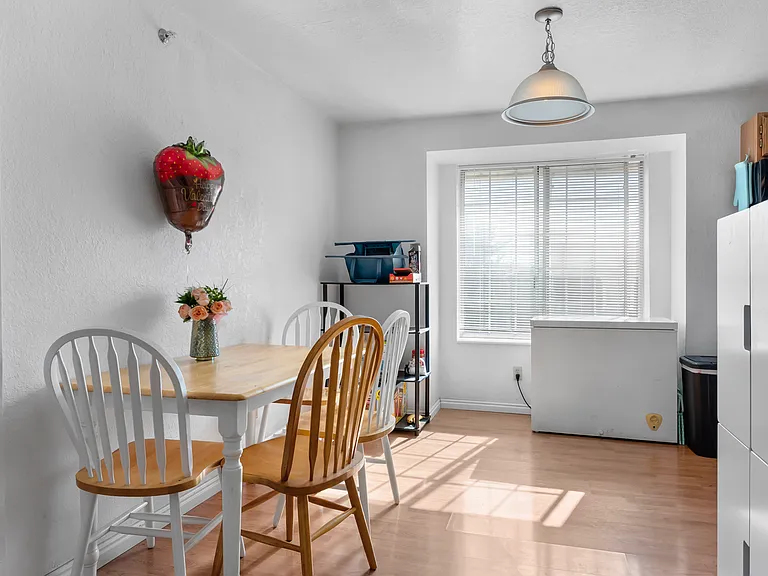 726 W 1720 N #330 — Photo 3