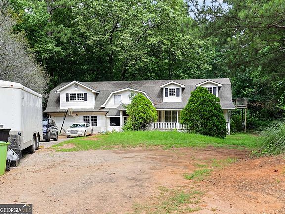 4th image of 460 Chambers Rd