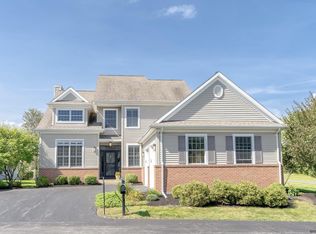 9 Claire Cmns, Slingerlands, NY 12159