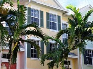 902 Duval Ct, Wilton Manors, FL 33334