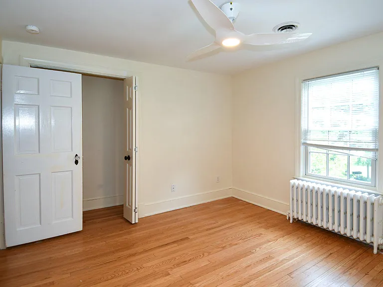 2608 Fordham Rd — Photo 31