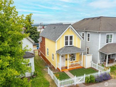 1007 N Forest Street, Bellingham, WA, 98225
