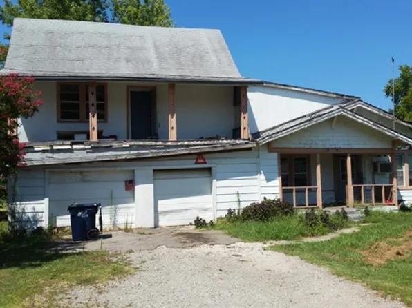 322 S Canard St, Wetumka, OK 74883
