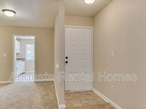 3510 Woodlake Rd, Hephzibah, GA