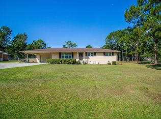 32 Hillbright St, Hawkinsville, GA 31036