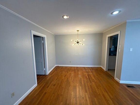 2nd image of 6713 Waverly Dr #6712