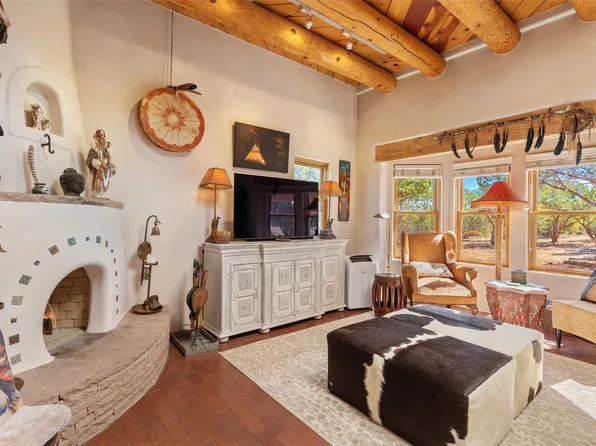 14 Camino Azul, Santa Fe, NM 87508