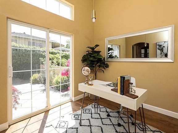 4th image of 3284 Traviata Pl