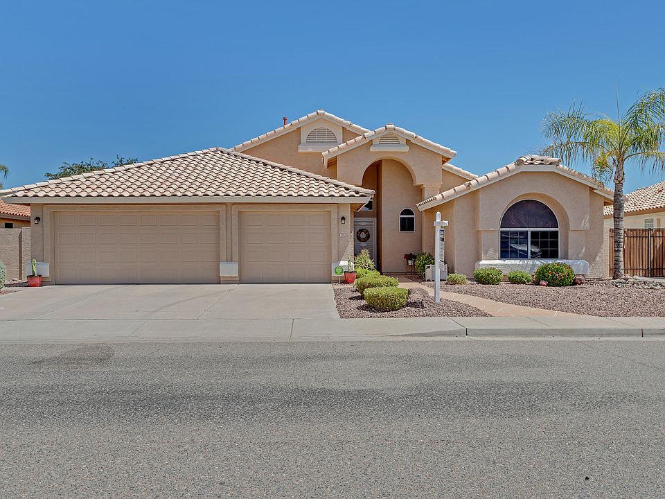 1st image of 7866 W Oraibi Dr