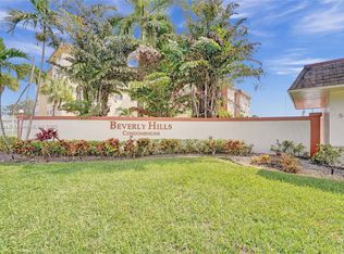 5300 Washington St APT V308, Hollywood, FL 33021