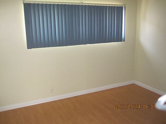 5th image of 111 N Marguerita Ave