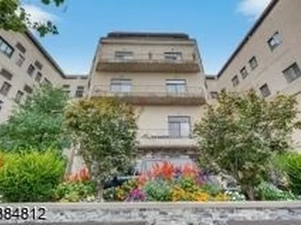 75 Liberty Avenue image 17 of 21