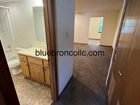 5th image of 159 NW Vesper St #11225156