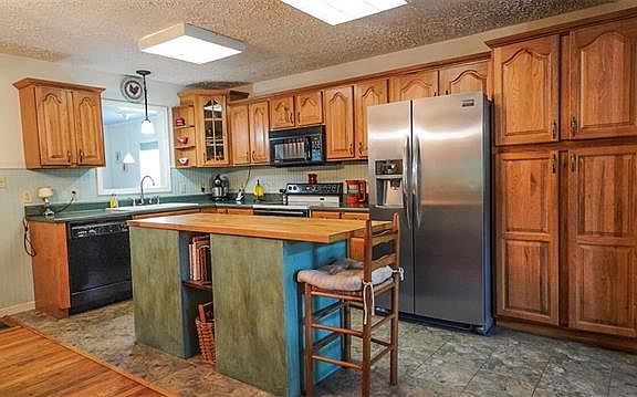 4th image of 5134 Chestnut Dr