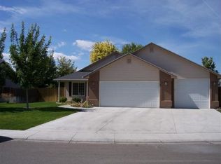 63 S Borah Way, Nampa, ID 83651