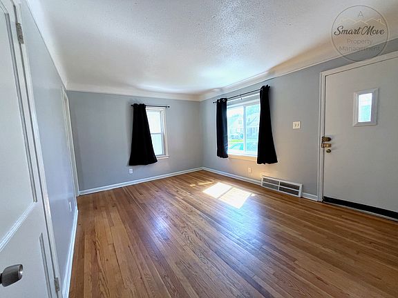 5th image of 21228 Eastwood Blvd