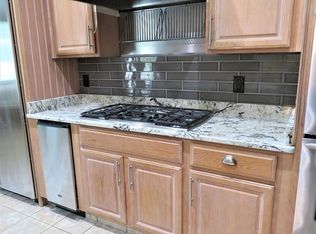 6121 Upper Mount Vernon Rd, Evansville, IN 47712