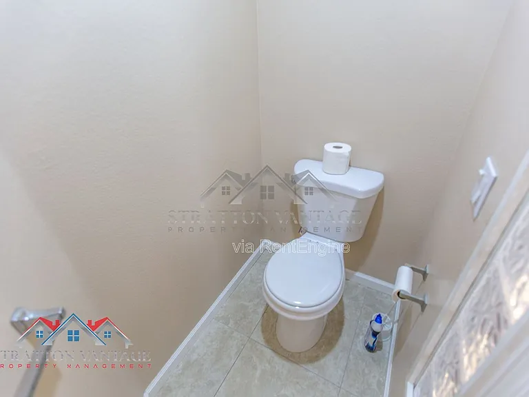 6152 W Irma Ln — Photo 35