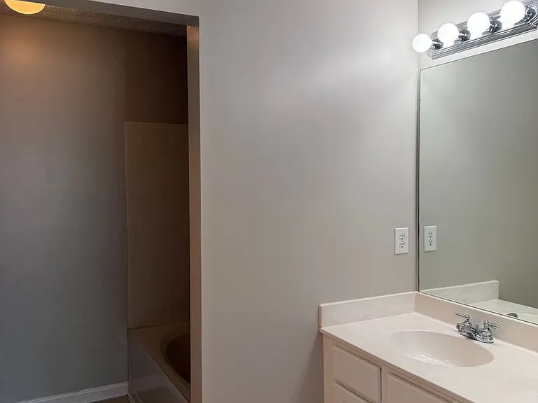 6262 Shoreview Cir — Photo 14