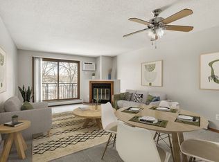3900 Plymouth Blvd #3900201R, Minneapolis, MN 55446