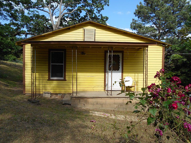 1st image of 1710 Emma St