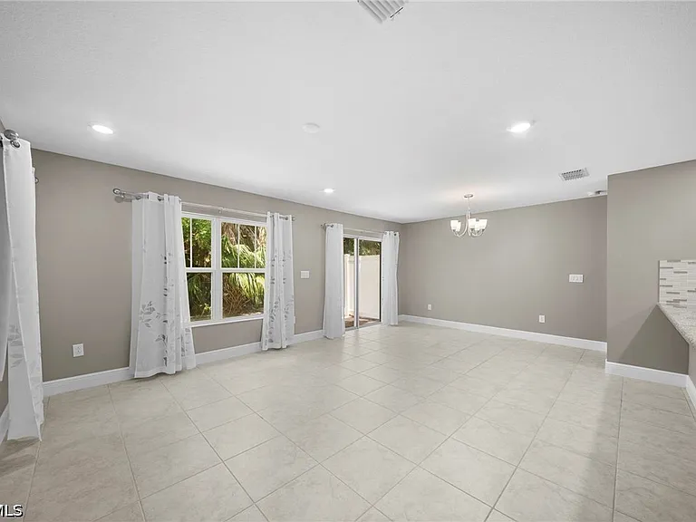 15121 Piping Plover Ct — Photo 16