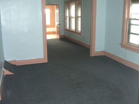 461 upper apartment living room